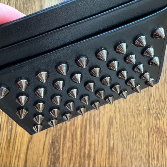 ❤️SOLD❤️ Christian Louboutin Black Studded Cardholder - Picture 4 of 9